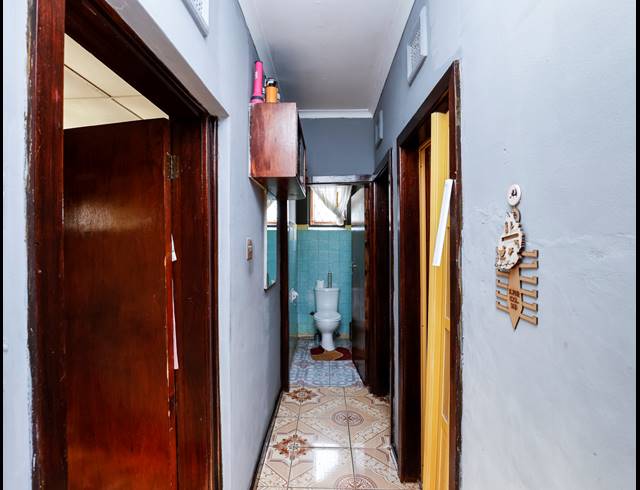 5 BEDROOM FREEHOLD FOR SALE IN PALMIET